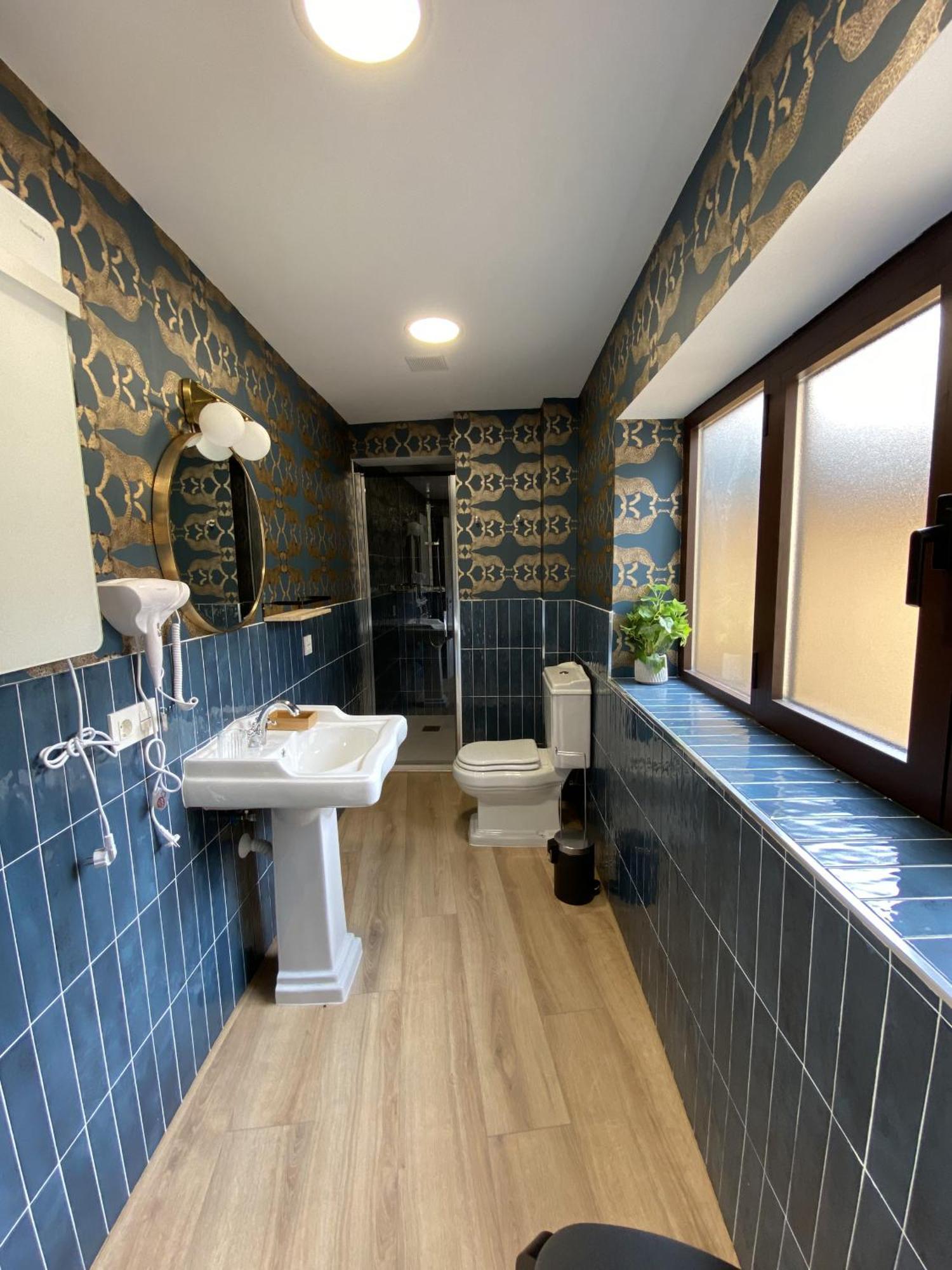 Apartamentos Penalara Segovia Bagian luar foto