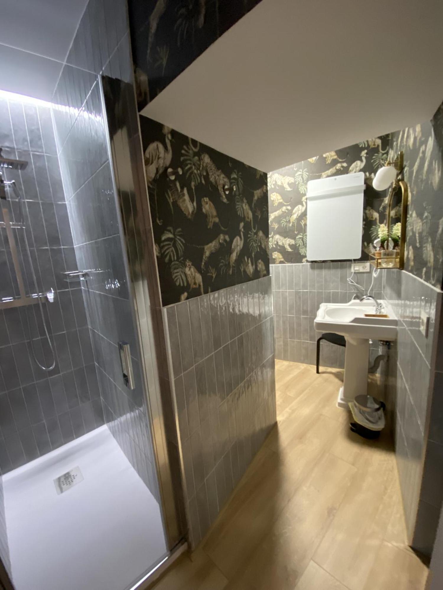Apartamentos Penalara Segovia Bagian luar foto