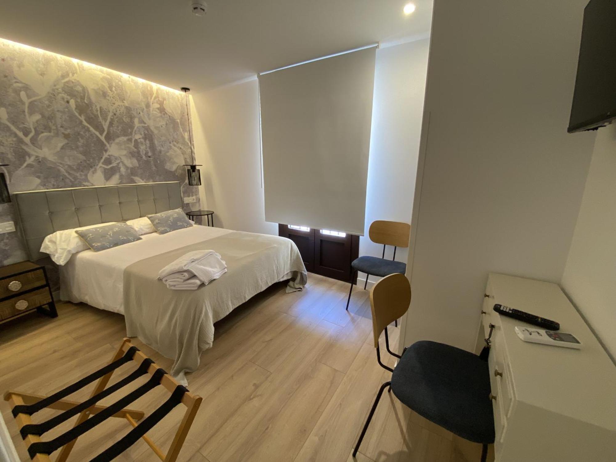 Apartamentos Penalara Segovia Bagian luar foto