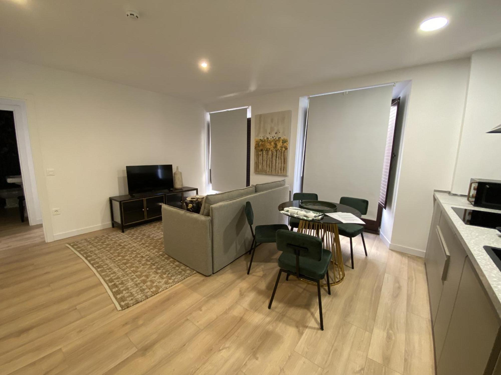 Apartamentos Penalara Segovia Bagian luar foto