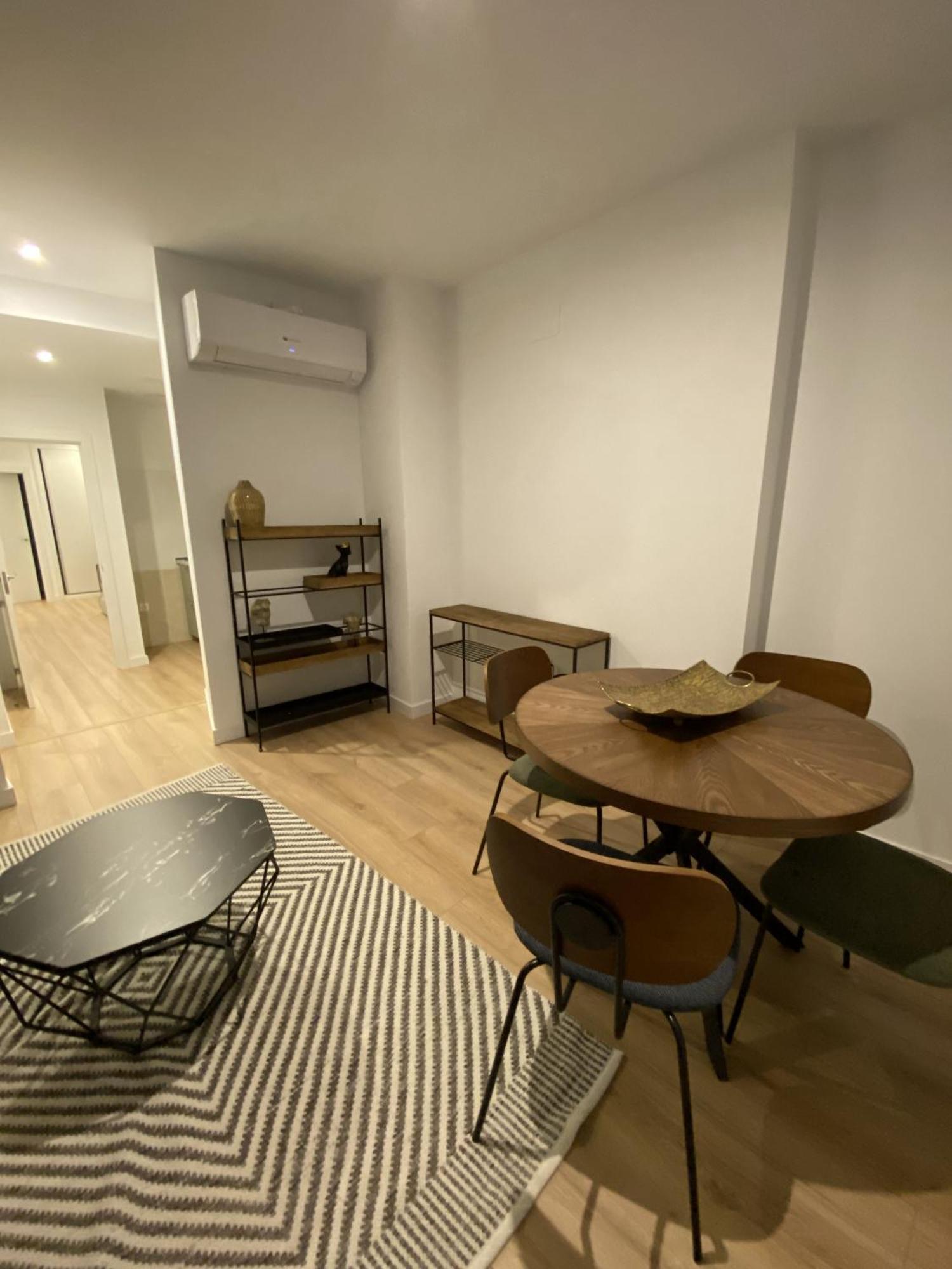 Apartamentos Penalara Segovia Bagian luar foto